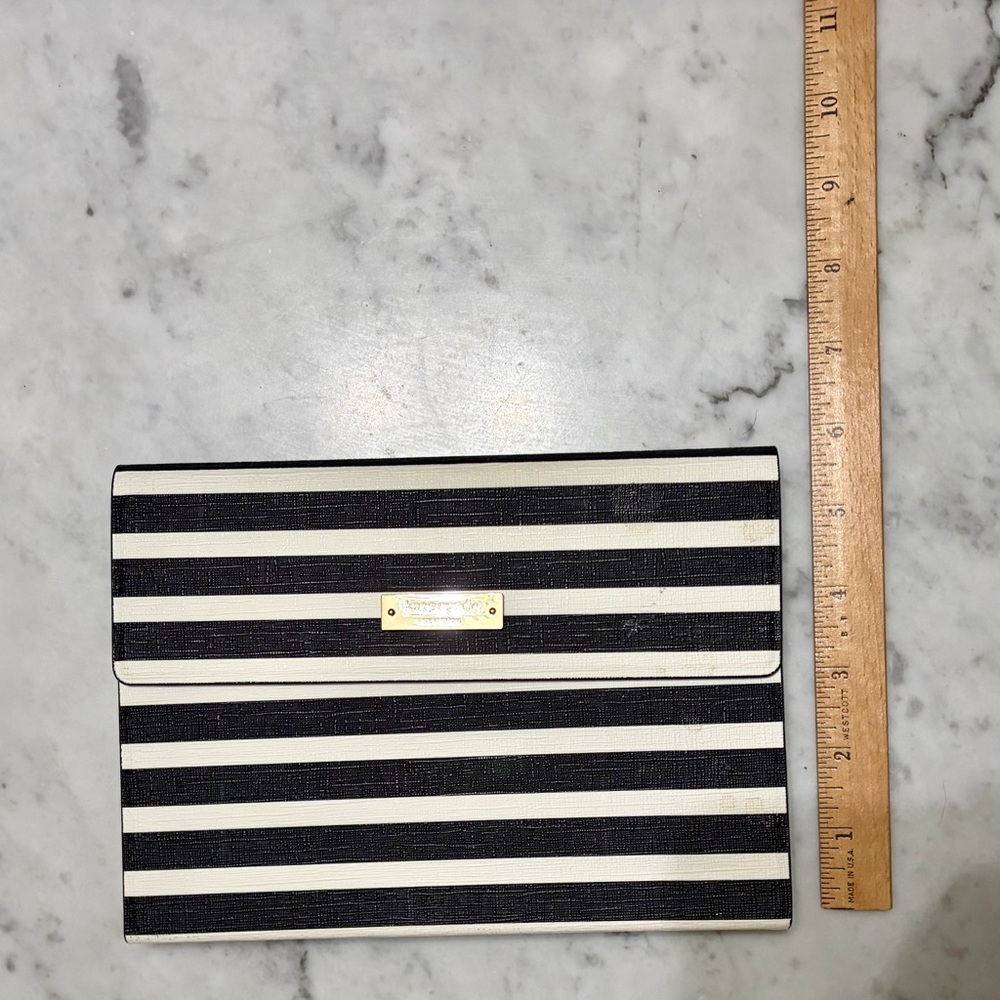 Kate spade Black and White Striped tablet case - Picture 2 of 8